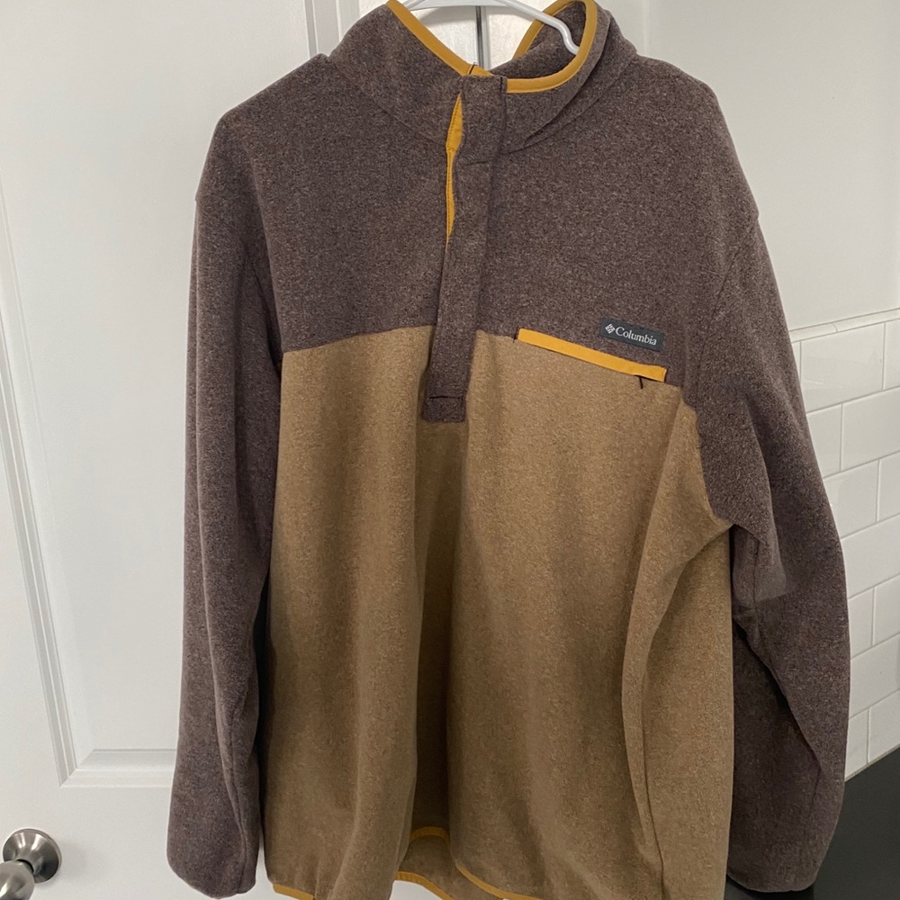 Columbia snap fleece